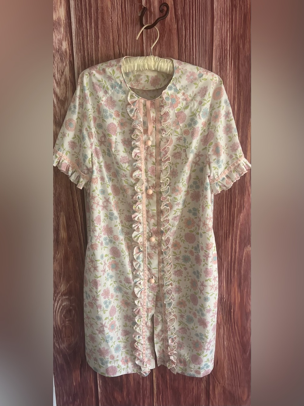 Vintage Pastel Floral Ruffle House Coat